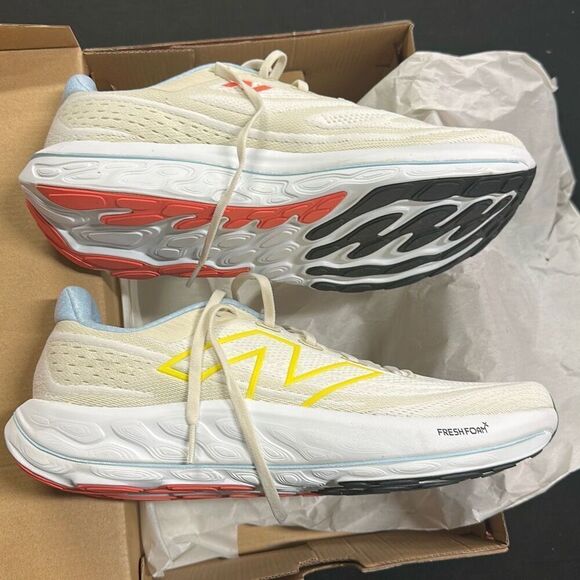 New New Balance Fresh Foam x Vongo v6 WVNGOCM6 13 Cream - Picture 3 of 6